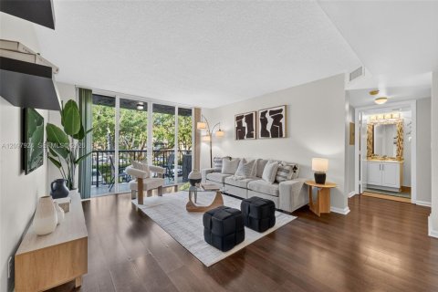 Copropriété à vendre à Dania Beach, Floride: 2 chambres, 95.69 m2 № 2397906 - photo 8