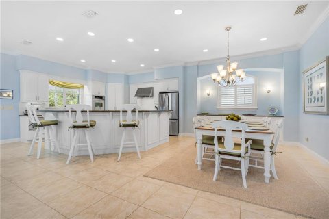 House in Palm Coast, Florida 5 bedrooms, 455.78 sq.m. № 1554714 - photo 14