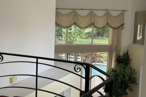 Villa ou maison à louer à Palm Beach Gardens, Floride: 4 chambres, 242.75 m2 № 1093388 - photo 1
