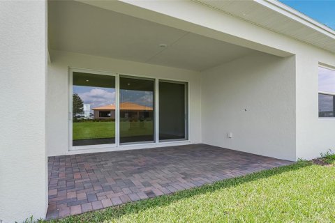 House in Tavares, Florida 2 bedrooms, 133.22 sq.m. № 2354674 - photo 28