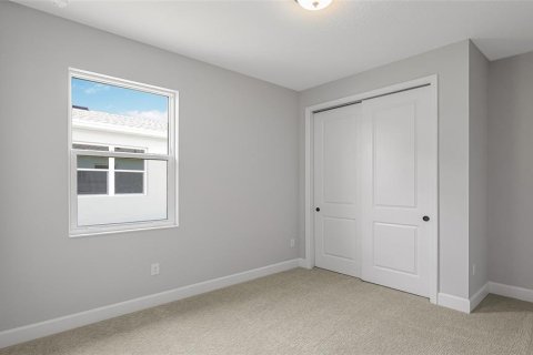 House in Tavares, Florida 2 bedrooms, 133.22 sq.m. № 2354674 - photo 22