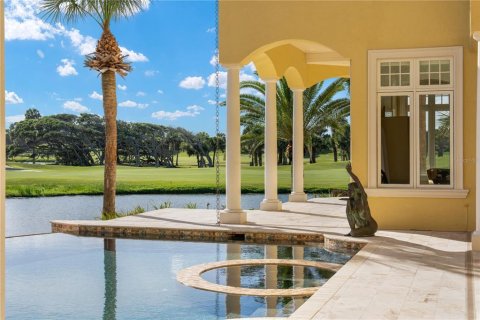 House in Palm Coast, Florida 3 bedrooms, 570.88 sq.m. № 2222416 - photo 8