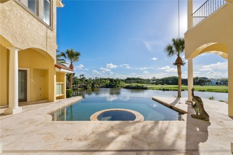 House in Palm Coast, Florida 3 bedrooms, 570.88 sq.m. № 2222416 - photo 9