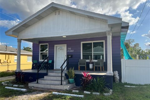 Immobilier commercial à vendre à Tampa, Floride: 143.63 m2 № 1554233 - photo 2