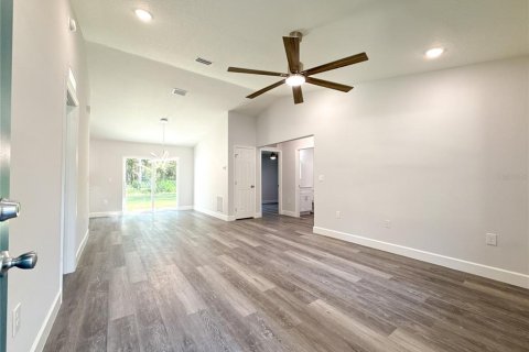 Casa en venta en Ocala, Florida, 3 dormitorios, 104.7 m2 № 1910932 - foto 4