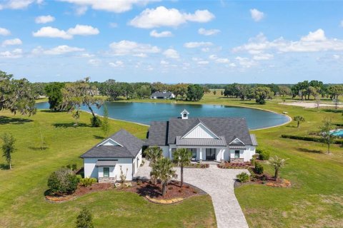 Villa ou maison à vendre à Dunnellon, Floride: 3 chambres, 256.32 m2 № 2099220 - photo 2