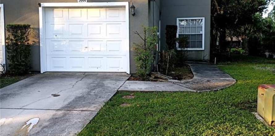Townhouse in Tampa, Florida 2 bedrooms, 99.41 sq.m. № 1876818