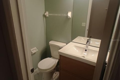 Townhouse in Tampa, Florida 2 bedrooms, 99.41 sq.m. № 1876818 - photo 16
