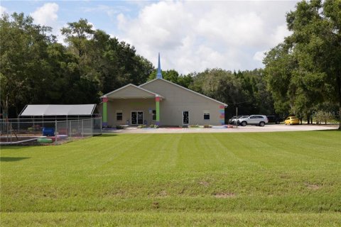 Immobilier commercial à vendre à Spring Hill, Floride: 552.58 m2 № 417814 - photo 2
