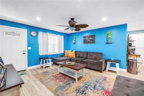 Casa en venta en Largo, Florida, 2 dormitorios, 98.01 m2 № 1841947 - foto 9