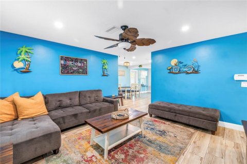 Casa en venta en Largo, Florida, 2 dormitorios, 98.01 m2 № 1841947 - foto 8