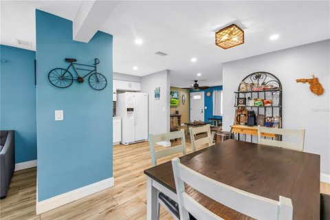 Casa en venta en Largo, Florida, 2 dormitorios, 98.01 m2 № 1841947 - foto 19