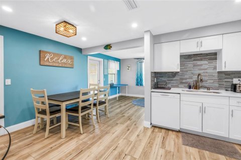 Casa en venta en Largo, Florida, 2 dormitorios, 98.01 m2 № 1841947 - foto 13