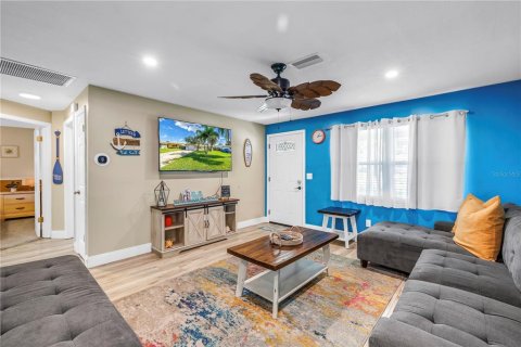 Casa en venta en Largo, Florida, 2 dormitorios, 98.01 m2 № 1841947 - foto 10