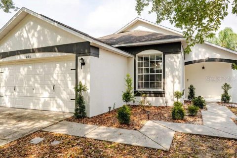 Villa ou maison à vendre à Davenport, Floride: 3 chambres, 122.35 m2 № 1908237 - photo 1