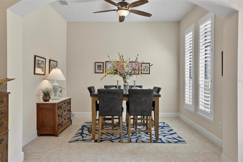 House in Palm Coast, Florida 3 bedrooms, 197.51 sq.m. № 2396335 - photo 6