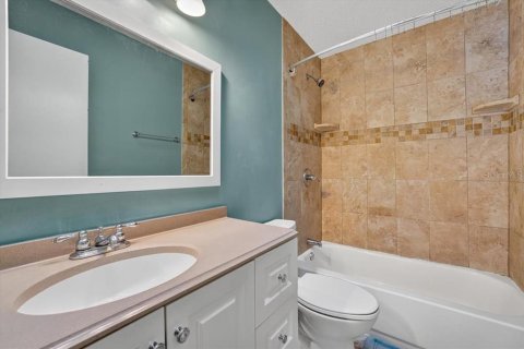 Touwnhouse à vendre à Daytona Beach, Floride: 2 chambres, 116.13 m2 № 1906627 - photo 12