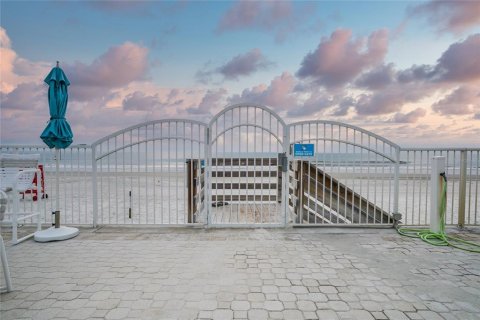 Condominio en venta en New Smyrna Beach, Florida, 1 dormitorio, 64.57 m2 № 1822362 - foto 30