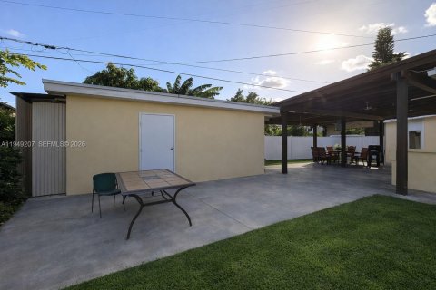 Снять в аренду виллу или дом в Майами, Флорида 4 спальни, 125.98м2, № 2005380 - фото 12