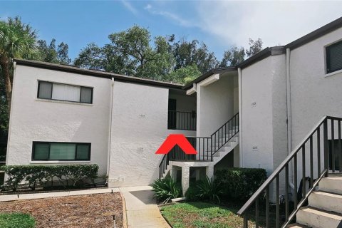 Condo in Largo, Florida, 2 bedrooms № 2215250