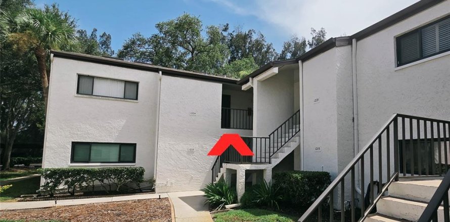Condo in Largo, Florida, 2 bedrooms  № 2215250