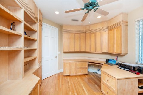 Casa en alquiler en Weston, Florida, 4 dormitorios, 331.48 m2 № 2085757 - foto 22