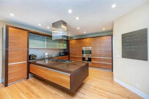Casa en alquiler en Weston, Florida, 4 dormitorios, 331.48 m2 № 2085757 - foto 7