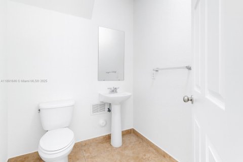 Condominio en venta en Doral, Florida, 3 dormitorios, 119.29 m2 № 1943601 - foto 6