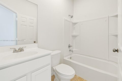 Condominio en venta en Doral, Florida, 3 dormitorios, 119.29 m2 № 1943601 - foto 18