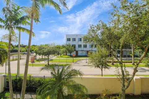 Condominio en venta en Doral, Florida, 3 dormitorios, 119.29 m2 № 1943601 - foto 9