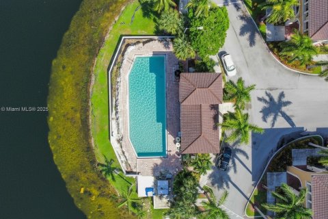 Condominio en venta en Doral, Florida, 3 dormitorios, 119.29 m2 № 1943601 - foto 28