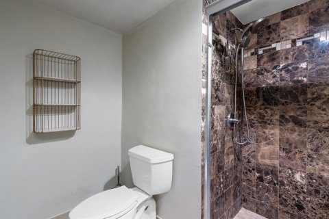 Condominio en venta en Fort Lauderdale, Florida, 1 dormitorio, 91.04 m2 № 2171829 - foto 19