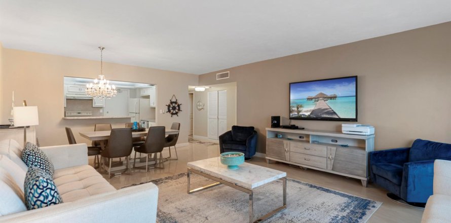 Condominio en Fort Lauderdale, Florida, 1 dormitorio  № 2171829
