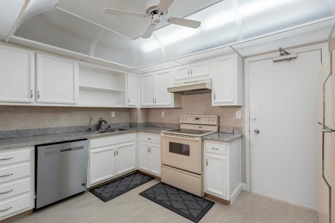 Condominio en venta en Fort Lauderdale, Florida, 1 dormitorio, 91.04 m2 № 2171829 - foto 27