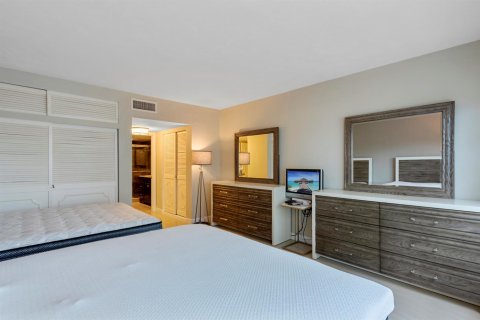 Condominio en venta en Fort Lauderdale, Florida, 1 dormitorio, 91.04 m2 № 2171829 - foto 15