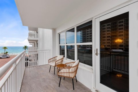 Condominio en venta en Fort Lauderdale, Florida, 1 dormitorio, 91.04 m2 № 2171829 - foto 9