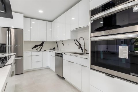 Casa en venta en Oakland Park, Florida, 3 dormitorios, 166.48 m2 № 1888118 - foto 6