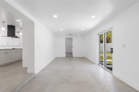 Casa en venta en Oakland Park, Florida, 3 dormitorios, 166.48 m2 № 1888118 - foto 12