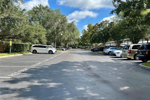 Copropriété à vendre à Orlando, Floride: 3 chambres, 115.85 m2 № 1802191 - photo 4