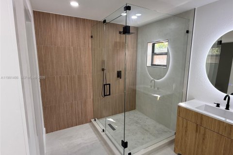 Купить виллу или дом в Майами, Флорида 3 спальни, 127.46м2, № 2043472 - фото 19