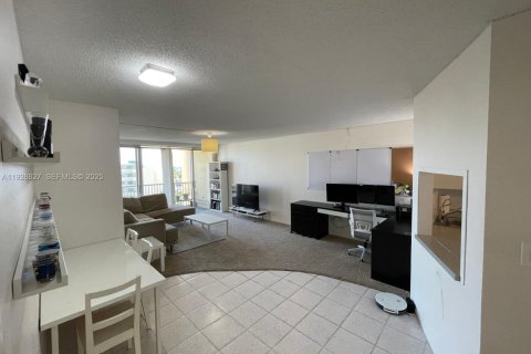 Купить кондоминиум в Майами, Флорида 1 спальня, 96.25м2, № 1987227 - фото 2