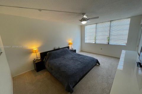 Купить кондоминиум в Майами, Флорида 1 спальня, 96.25м2, № 1987227 - фото 18