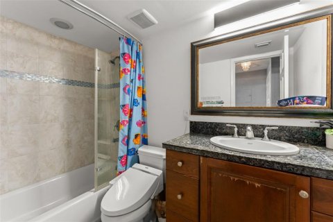Купить кондоминиум в Орландо, Флорида 4 комнаты, 121.14м2, № 2120810 - фото 25