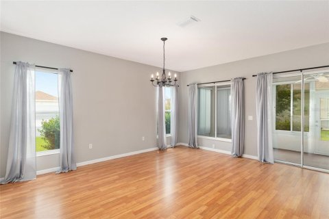 House in Summerfield, Florida 2 bedrooms, 197.88 sq.m. № 2111071 - photo 13