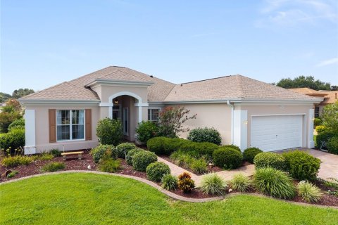 House in Summerfield, Florida 2 bedrooms, 197.88 sq.m. № 2111071 - photo 3
