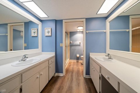 Condominio en venta en Largo, Florida, 2 dormitorios, 133.78 m2 № 1109727 - foto 26