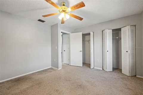 Townhouse in Lakeland, Florida 2 bedrooms, 92.16 sq.m. № 1873678 - photo 5