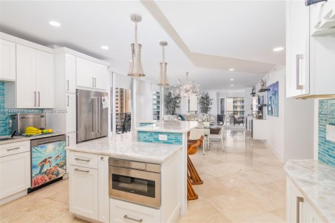 Condominio en venta en Fort Lauderdale, Florida, 3 dormitorios, 184.88 m2 № 1712240 - foto 13