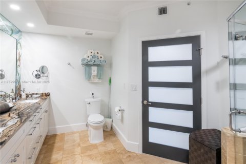 Condominio en venta en Fort Lauderdale, Florida, 3 dormitorios, 184.88 m2 № 1712240 - foto 24
