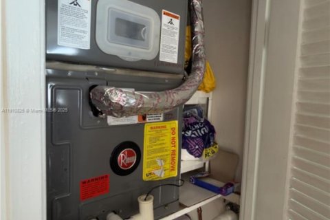 Apartamento en alquiler en Sunny Isles Beach, Florida, 1 dormitorio, 65.5 m2 № 1966043 - foto 16